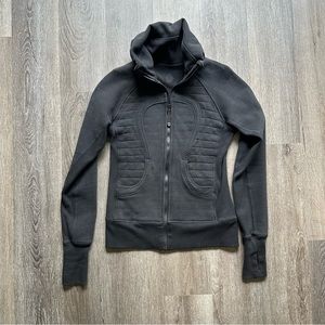Lululemon Cuddle Up Jacket